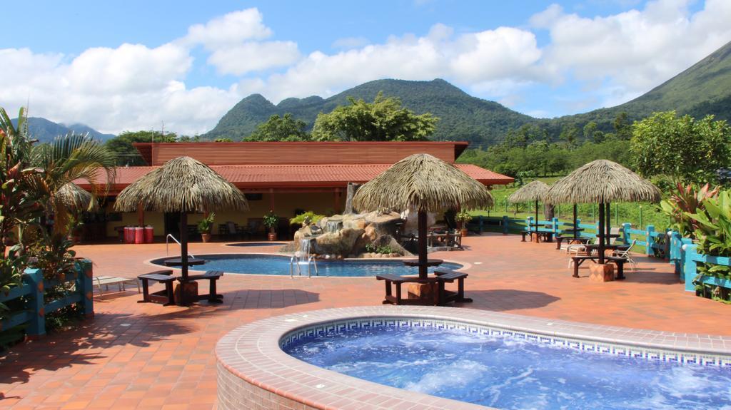 Hotel La Pradera Del Arenal La Fortuna Exterior photo